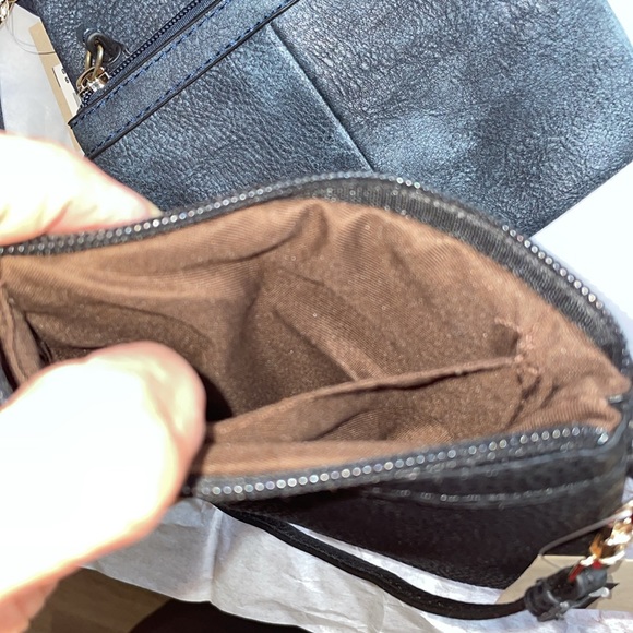 SOLD - Picture 3 of 6